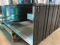 низкое изолированное стекло