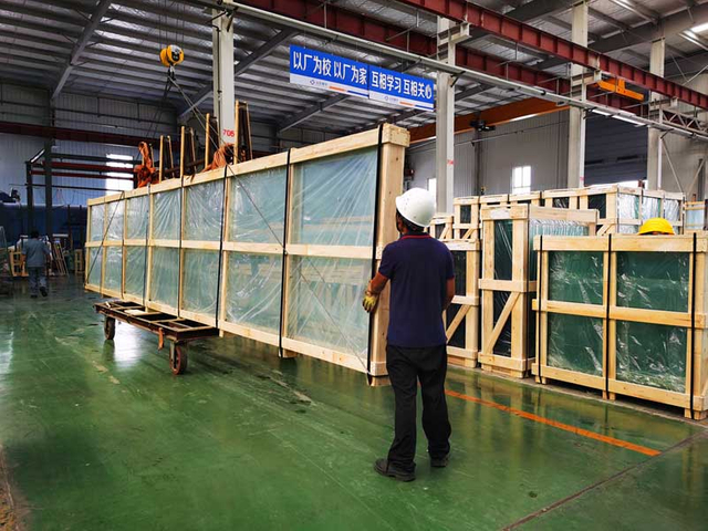 Изготовленное на заказ большое сэндвич-стекло из закаленного стекла