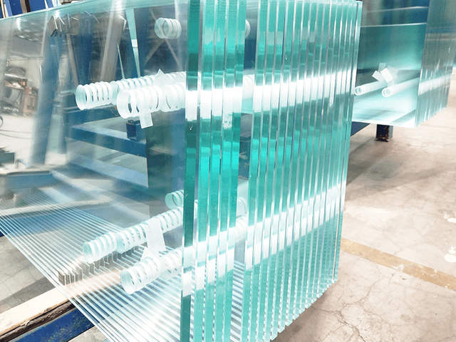 закаленное стекло