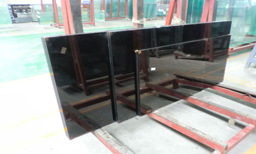 Что такое цветное стекло?